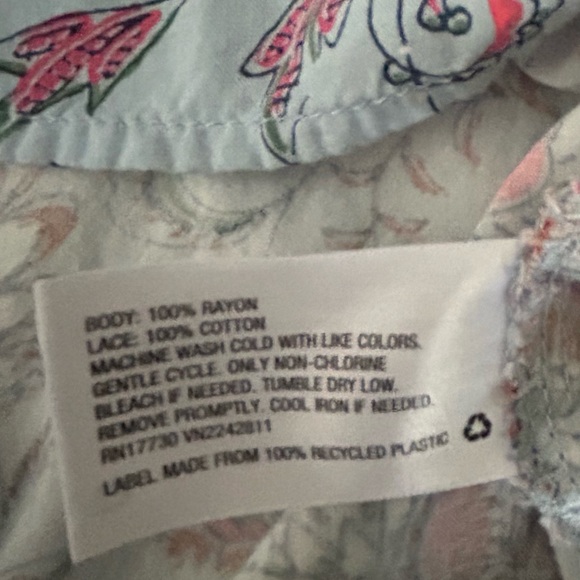 Xhilaration Cold Shoulder Boho Top Lace Crochet Bell 3/4 Sleeve Blue Size L - Picture 8 of 11